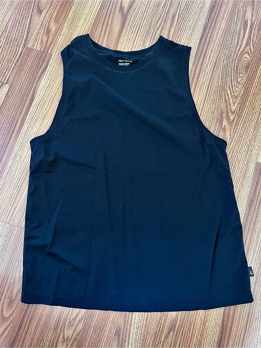Arc'teryx Sunna Tank Women'Small Sleeveless Blue Size Small